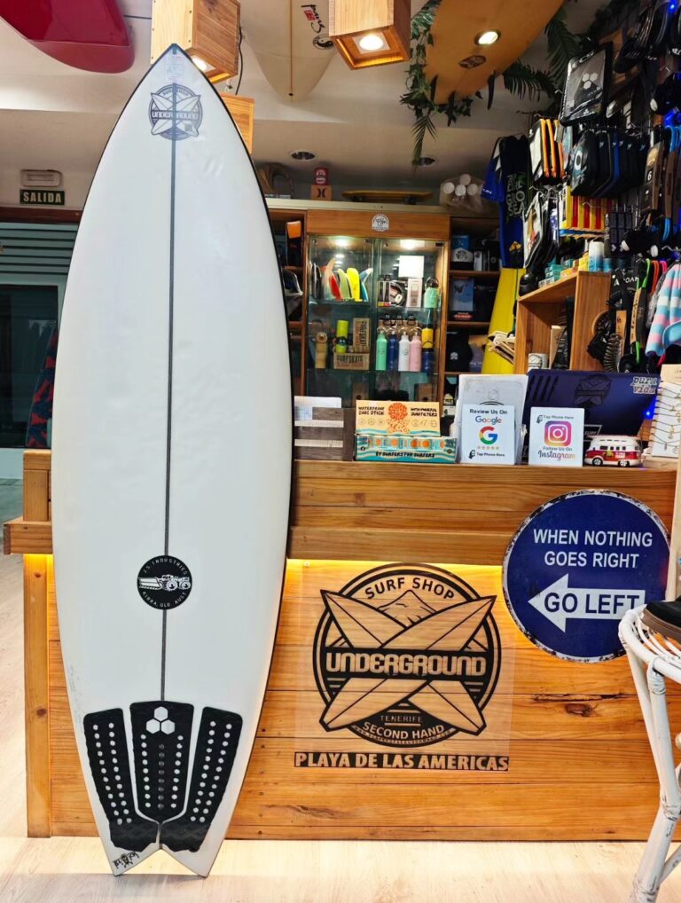 Js Industries Black Baron Tabla de surf twinfin 5’9 – 33.6L – ★ 4/5
