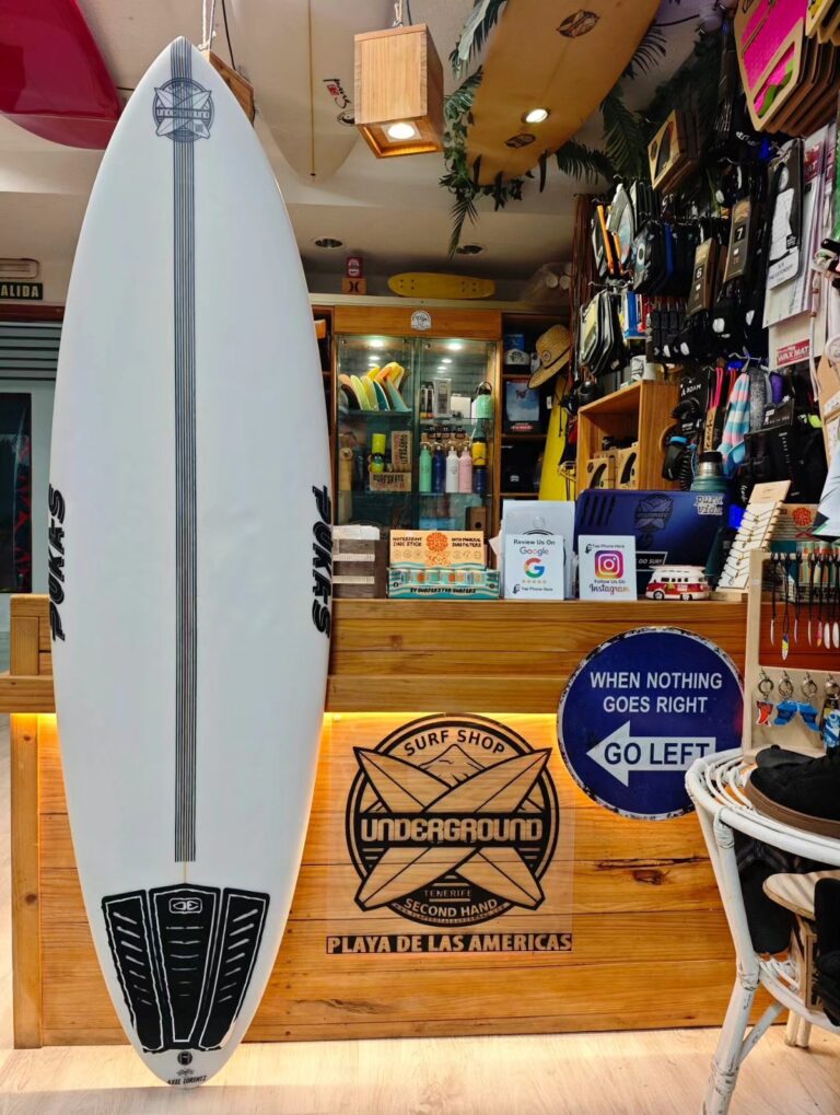 Pukas Sixtyniner Evolution Tabla de surf midlength 6’4 – 38L – ★ 5/5