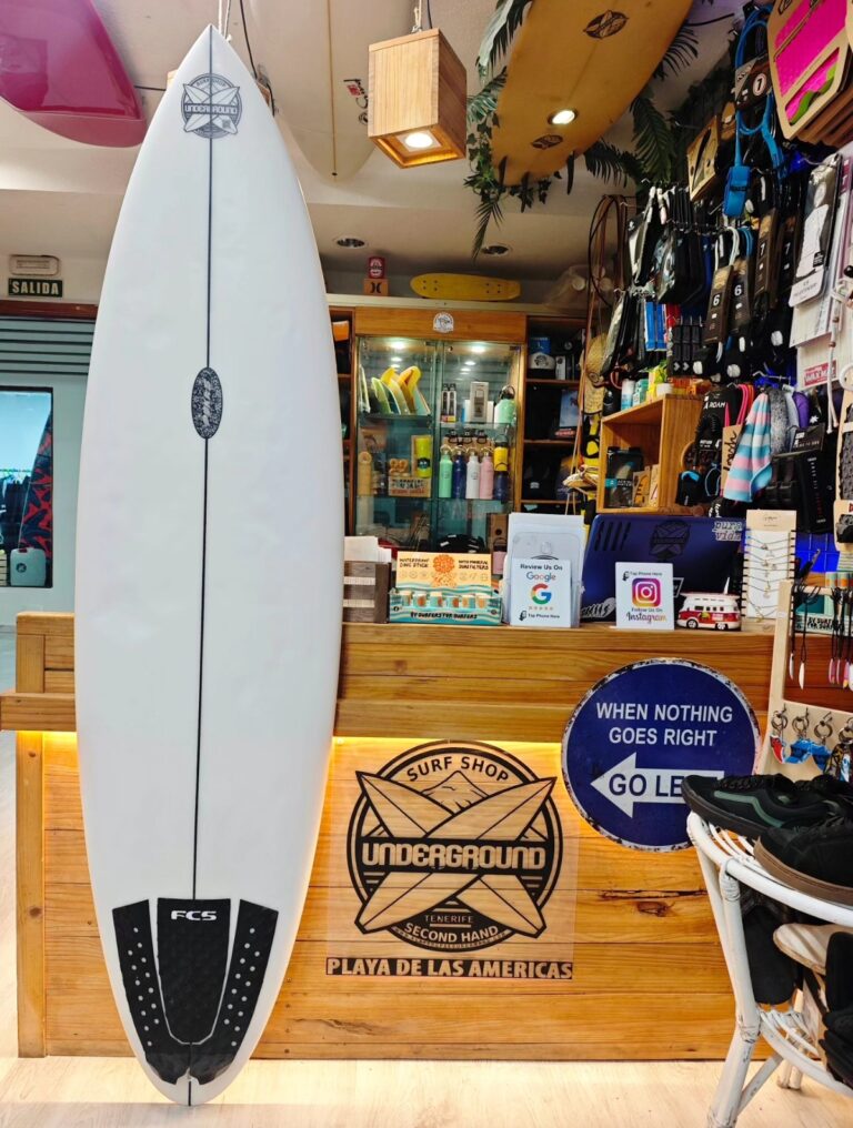 Pukas Magnetic Flying Tabla de surf twinfin 6’6 – 37.4L – ★ 4/5